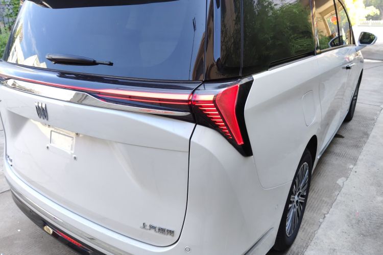 别克GL8新能源 2024款 陆尊 奢享版 6座车身外观6006