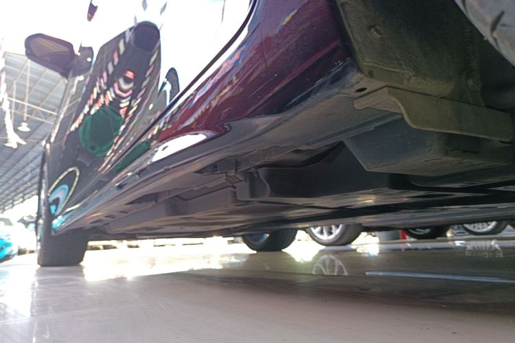 丰田 凯美瑞 2024款 双擎 2.0HS 运动版局部细节9002