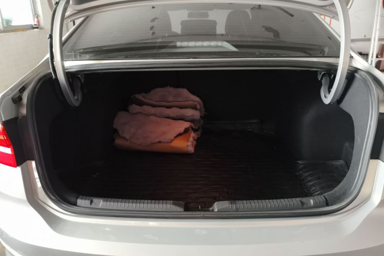 大众 朗逸 2018款 1.5L 自动舒适版 国V局部细节23