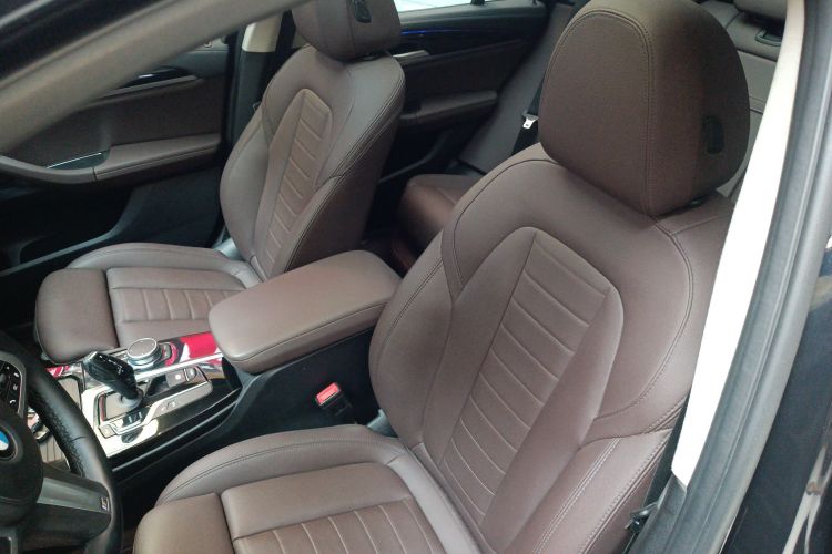 宝马X3 2021款 xDrive25i M运动套装局部细节19