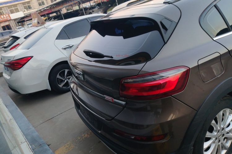 观致3 2016款 都市SUV 1.6T 自动致悦型车身外观6004