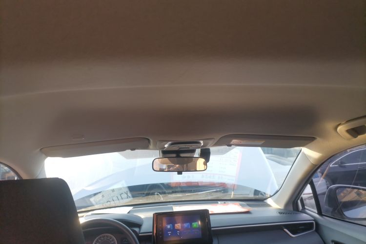 丰田 卡罗拉锐放 2022款 2.0L 先锋版局部细节22