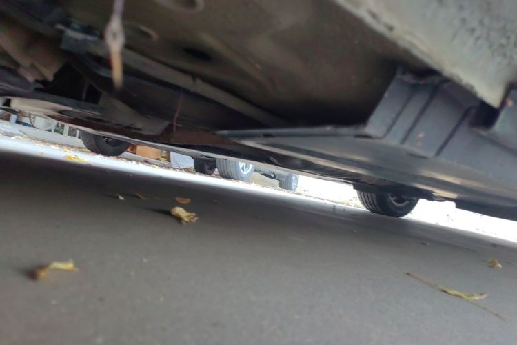 奥迪A4L 2011款 2.0 TFSI 标准型局部细节9004