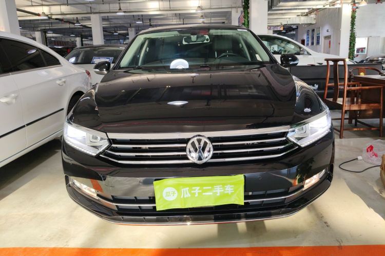 大众 迈腾 2019款 330TSI DSG 豪华型 国VI车身外观2