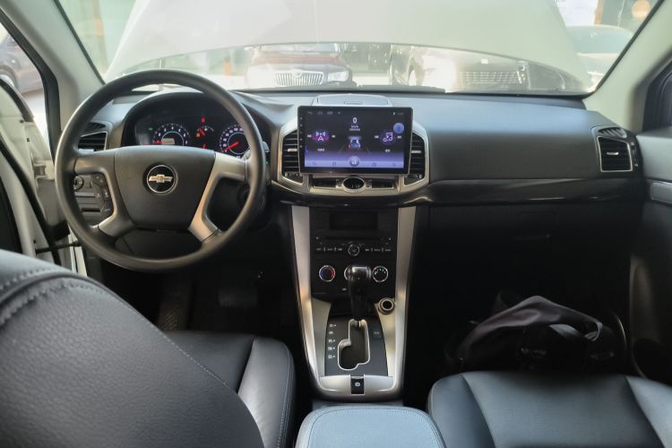 雪佛兰 科帕奇 2014款 2.4L 两驱城市版 7座局部细节16