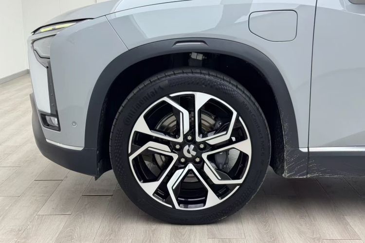 蔚来ES8 2020款 450KM 签名版 七座版车身外观6007