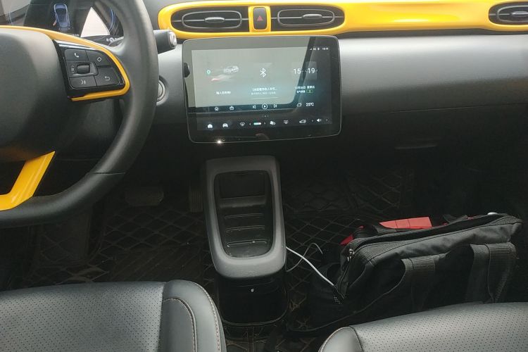 零跑汽车 零跑T03 2021款 400豪华版中控内饰16