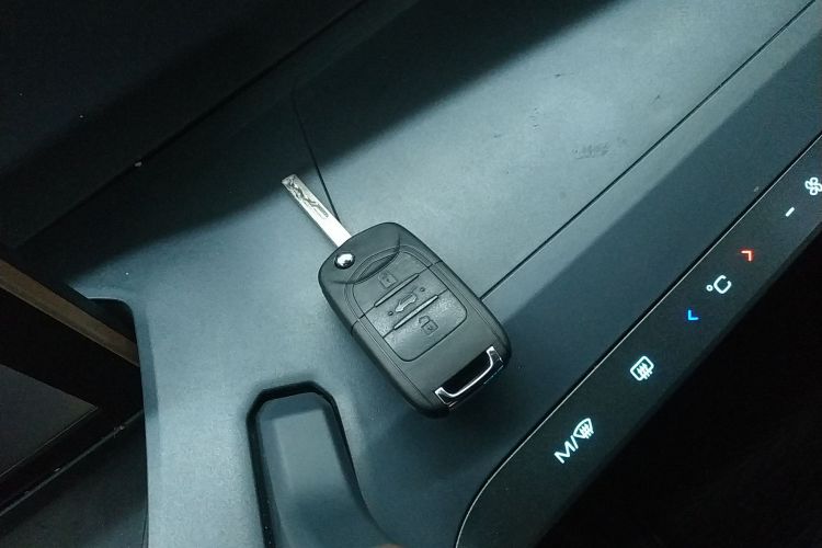 五菱汽车 五菱NanoEV 2021款 玩乐款-高功率版中控内饰7001