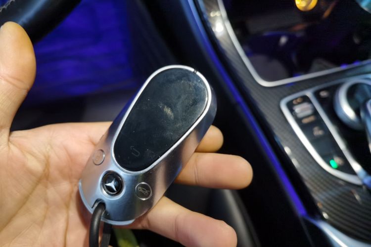 奔驰C级 2015款 改款 C 200 L 运动型中控内饰11