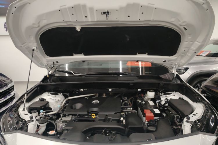 丰田 威飒 2023款 2.0L CVT两驱尊贵版局部细节24