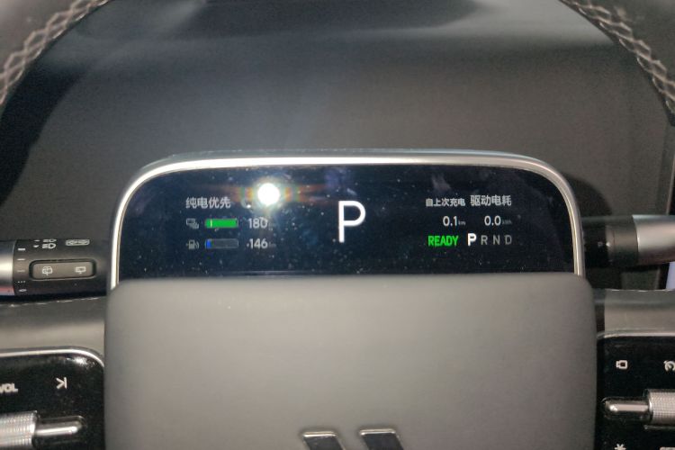 理想汽车 理想L7 2023款 Air中控内饰14