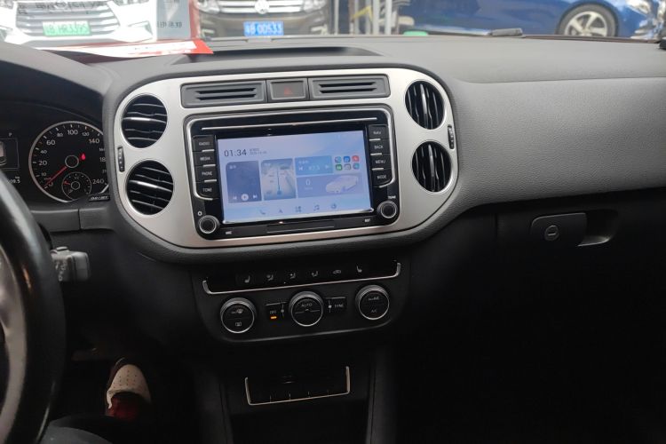 大众 途观 2015款 2.0TSI 自动四驱豪华版局部细节16