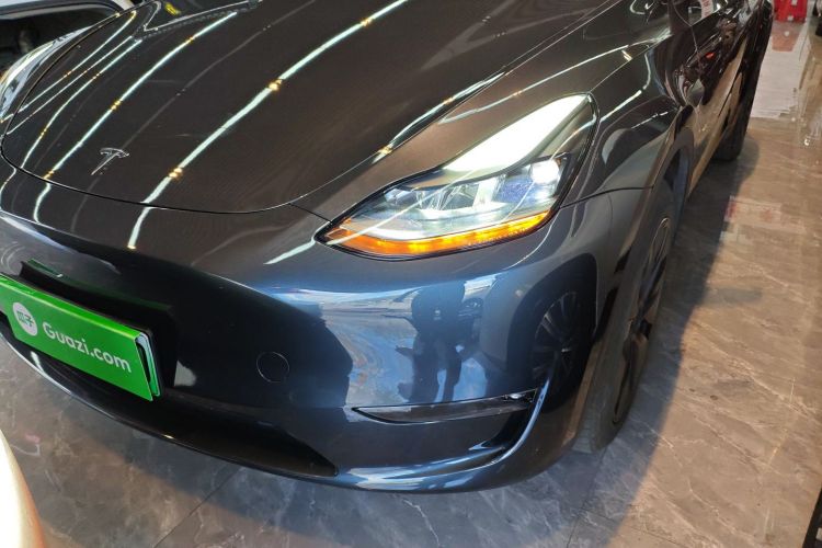 特斯拉 Model Y 2024款 长续航全轮驱动版局部细节36