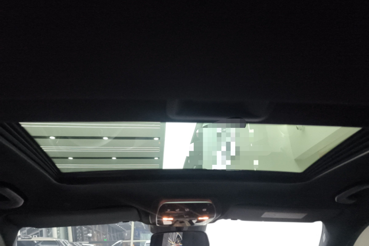 奔驰C级 2022款 C 200 L 运动版局部细节22