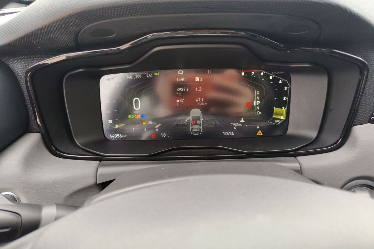 领克02 2021款 1.5TD DCT两驱劲Plus中控内饰14