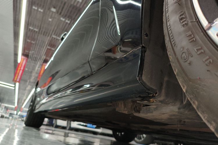 宝马3系 2022款 320Li M运动套装局部细节9001