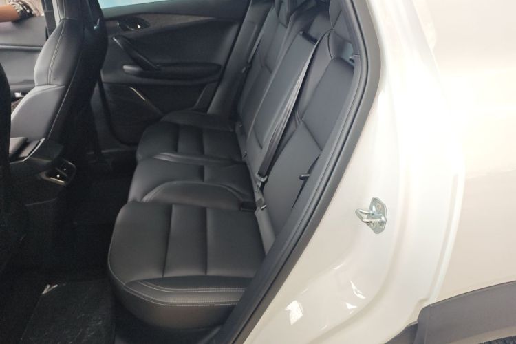 领克06 2023款 Remix 1.5T 劲Pro中控内饰21