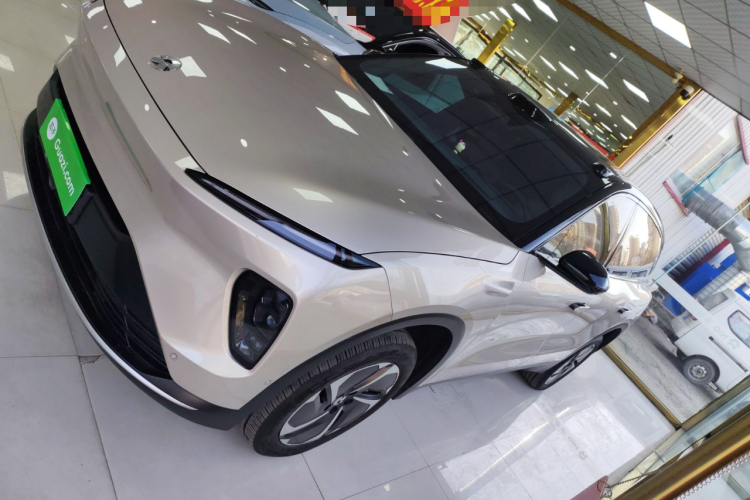 蔚来ES8 2023款 75kWh车身外观6003