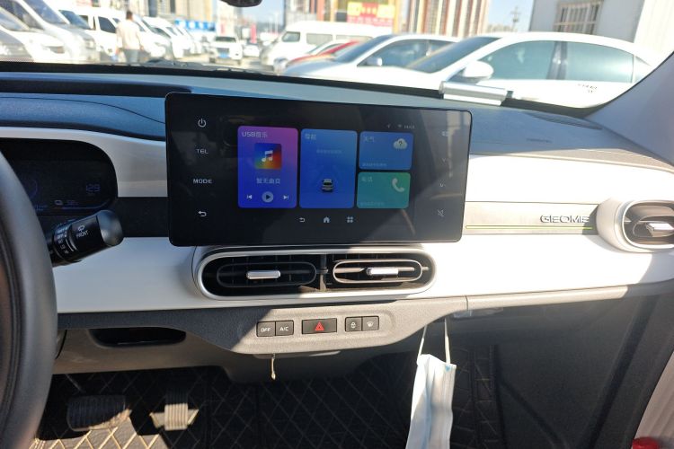 吉利银河 2025款 210km 熊猫卡丁局部细节16