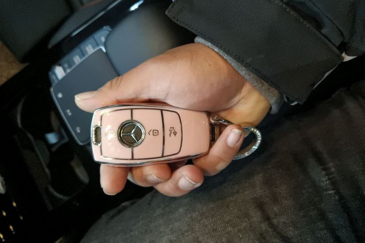 奔驰A级 2023款 A 200 L 时尚型中控内饰11