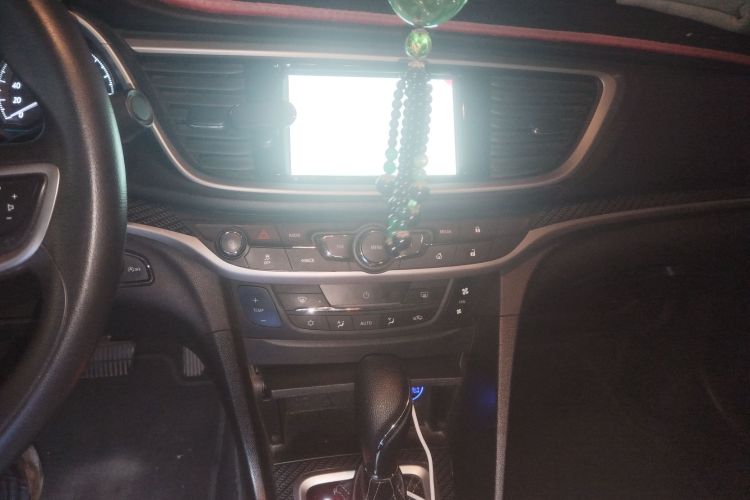 别克 英朗 2017款 15N 自动豪华型中控内饰16