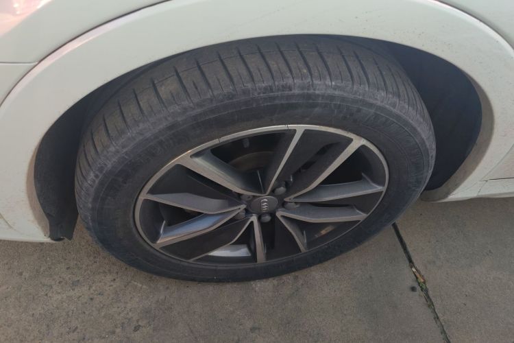 奥迪Q3 2016款 40 TFSI quattro 全时四驱风尚型车身外观6007