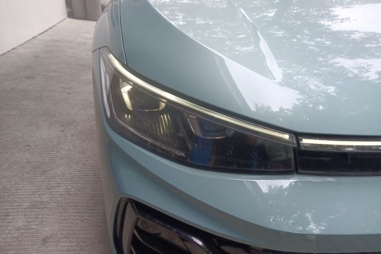 大众 帕萨特 2025款 Pro 380TSI 星空龙尊版车身外观8