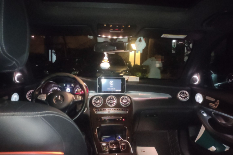 奔驰GLC 2017款 GLC 260 4MATIC 豪华型局部细节22