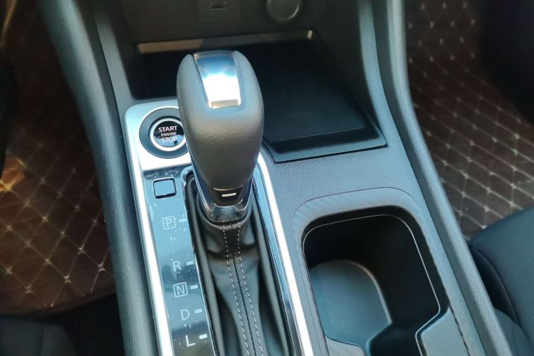 日产 轩逸 2026款 1.6L CVT省心版中控内饰18