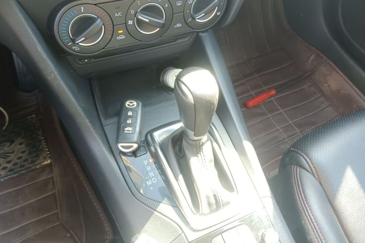 马自达3 昂克赛拉 2016款 三厢 1.5L 自动舒适型中控内饰18