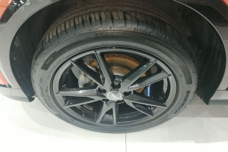 奥迪Q2L 2020款 35 TFSI 进取动感型车身外观6007