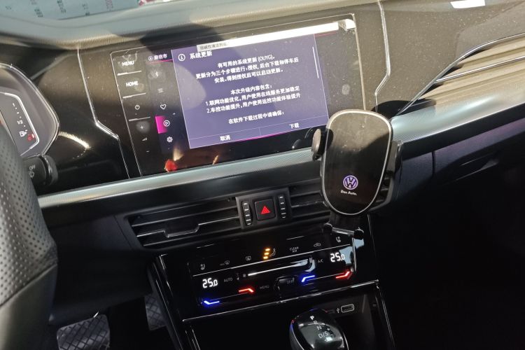 大众 帕萨特 2023款 改款 330TSI 豪华版中控内饰16