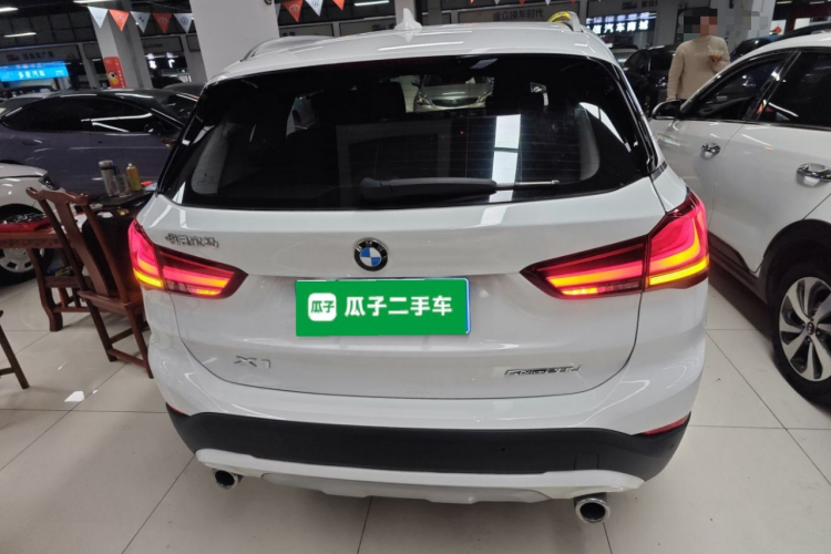 宝马X1 2020款 sDrive20Li 尊享型车身外观6
