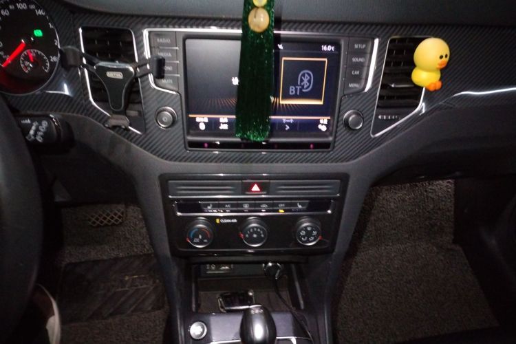 大众 高尔夫·嘉旅 2016款 280TSI 自动豪华型中控内饰16