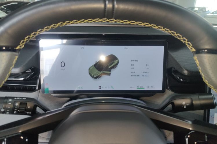 领克08 EM-P 2025款 220km 四驱性能Halo局部细节14