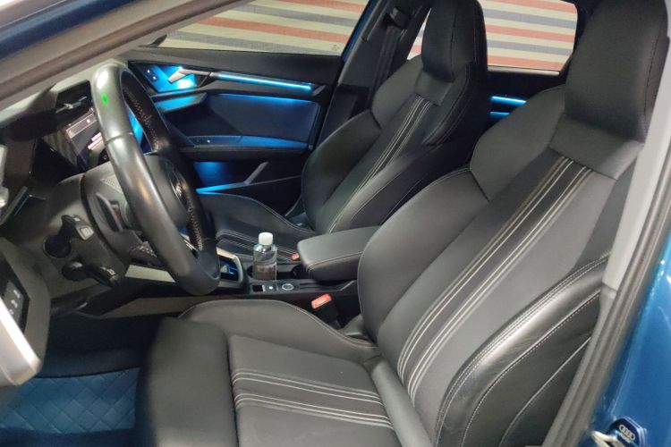 奥迪A3 2021款 Sportback 35 TFSI 时尚运动型中控内饰19