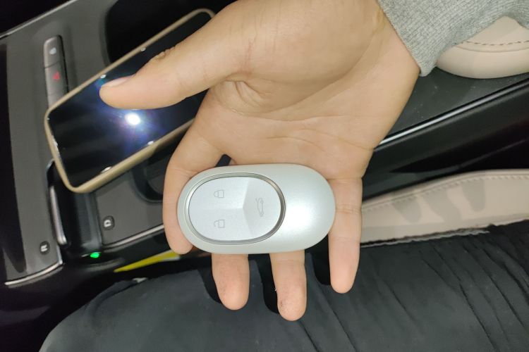 蔚来ET5 2024款 75kWh中控内饰11