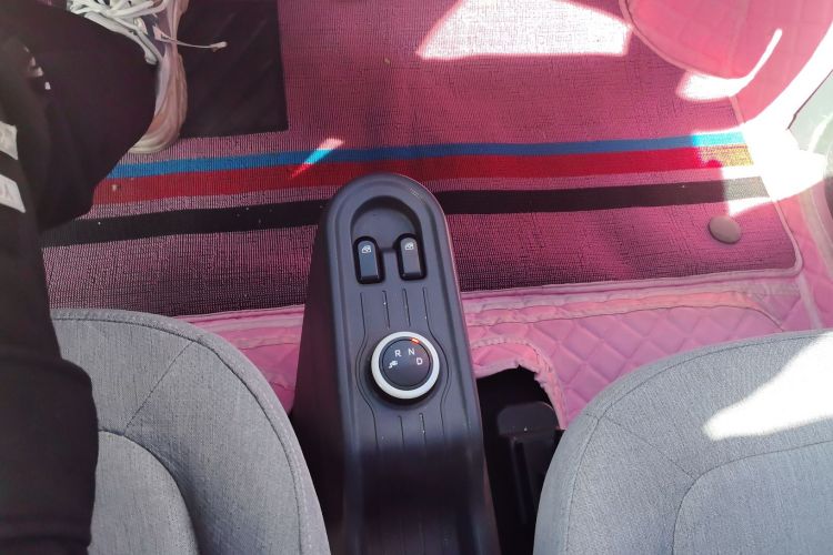 五菱汽车 宏光MINIEV 2021款 马卡龙时尚款 磷酸铁锂中控内饰18