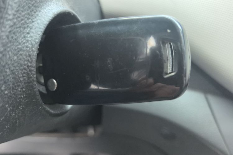 雪佛兰 2015款 赛欧3 1.5L 手动理想天窗版中控内饰11