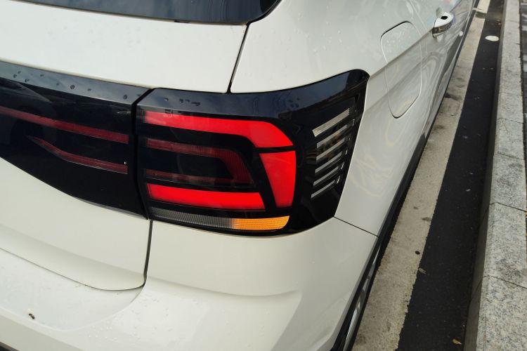 大众 途铠 2021款 1.5L 自动舒适版车身外观9