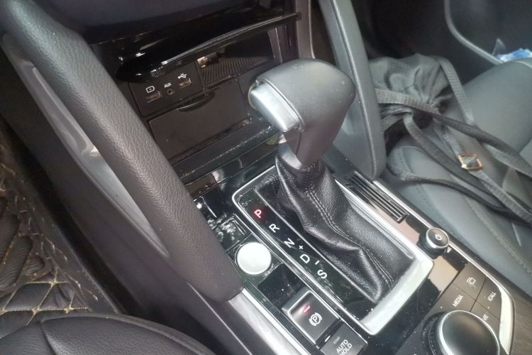 宝沃BX7 2016款 28T 两驱精英版 5座中控内饰18