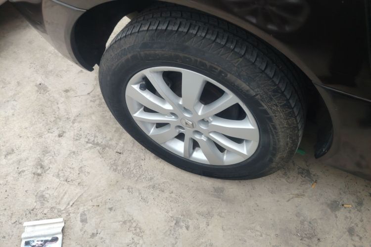 雷诺 科雷傲(进口) 2014款 改款 2.0L 两驱时尚版车身外观6008