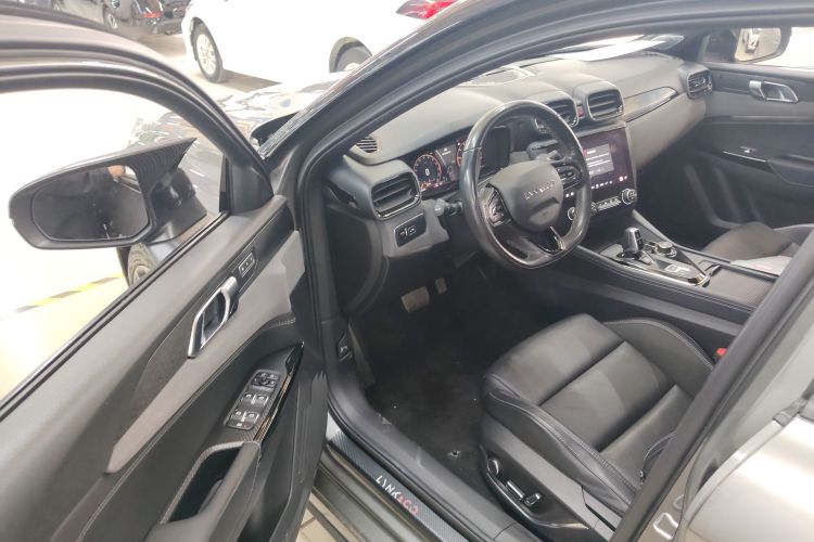 领克03 2022款 2.0TD DCT劲Pro中控内饰7003