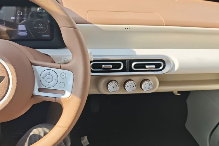 五菱汽车 宏光MINIEV 2024款 第三代 215km 青春版中控内饰16