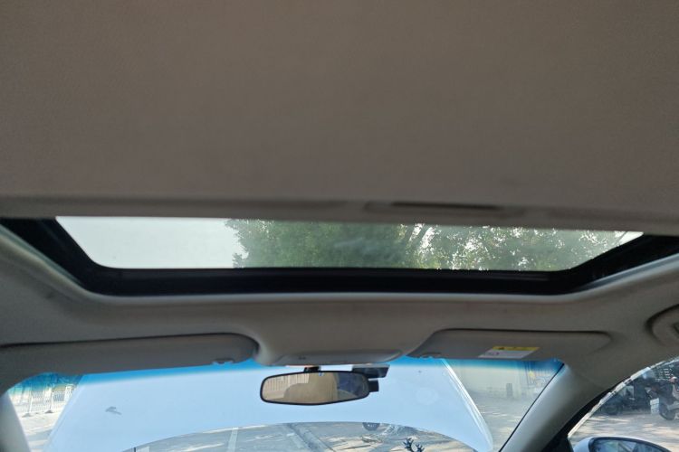 别克 英朗 2021款 典范 1.5L 自动精英型中控内饰22