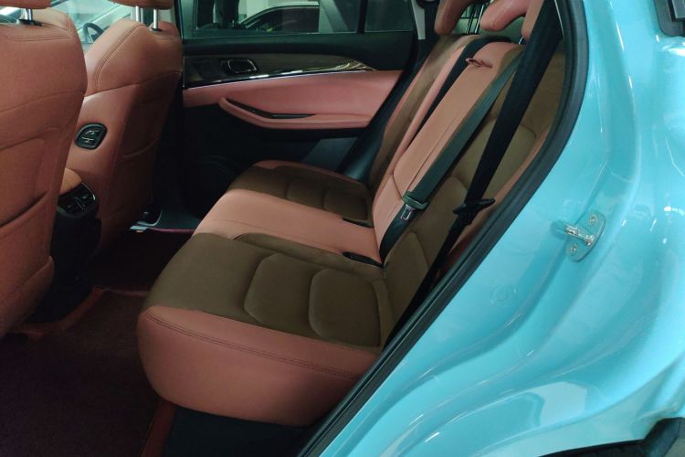 创维汽车 创维HT-i 2022款 1.5L PHEV 205KM 智远版Plus中控内饰21