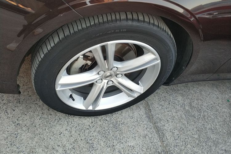 沃尔沃S90 2017款 T4 智远版车身外观6007