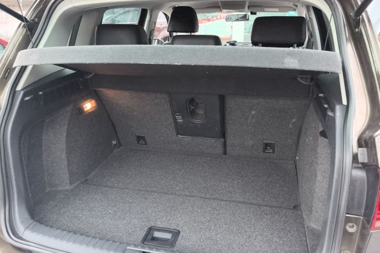 大众 途观 2015款 1.8TSI 自动两驱风尚版机舱底盘23