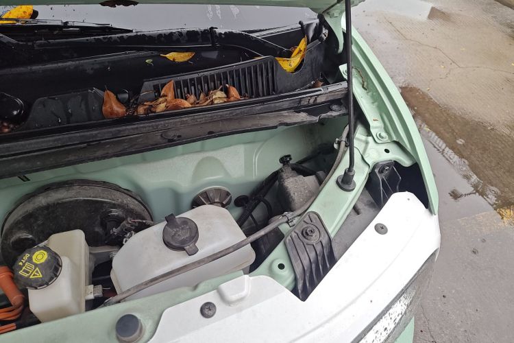 五菱汽车 宏光MINIEV 2024款 第三代 215km 进阶版局部细节9007