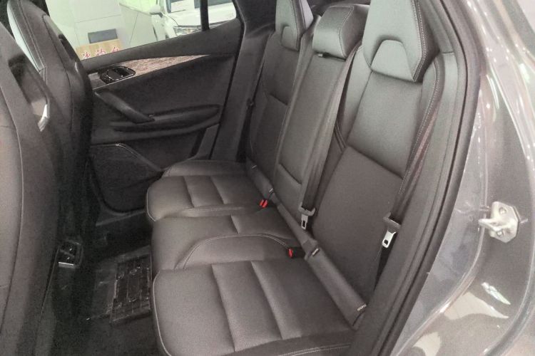 领克06 2020款 1.5T 劲Pro中控内饰7004